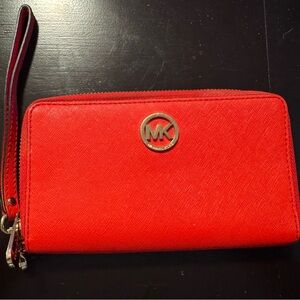 Michael Kors Continental Wallet Wristlet Leather, Red/Jet Set, Travel